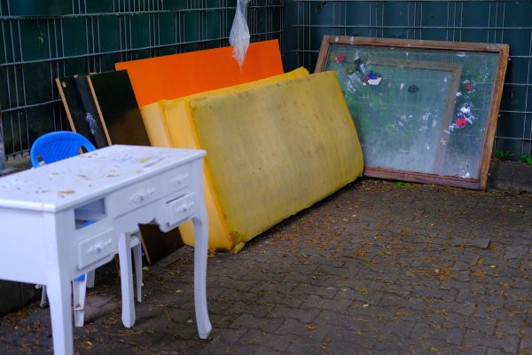 Old Furniture Disposal in Fort Walton Beach